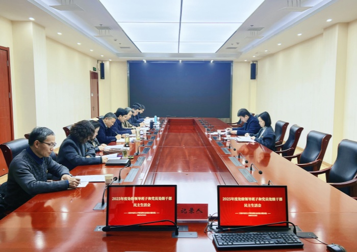 0de6328195b2a3187c7afb409a35898e_副本.jpg 0de6328195b2a3187c7afb409a35898e_副本.jpg