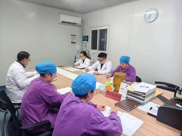 857aea6a8e9de7b3daf9ee389a69bad4