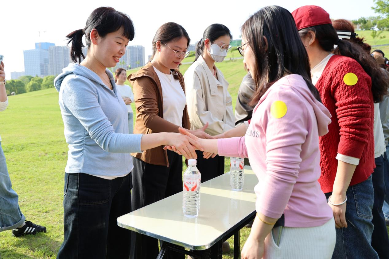 团建5.png 团建5.png