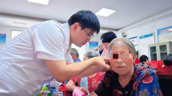 图片 2.jpg 图片 2.jpg